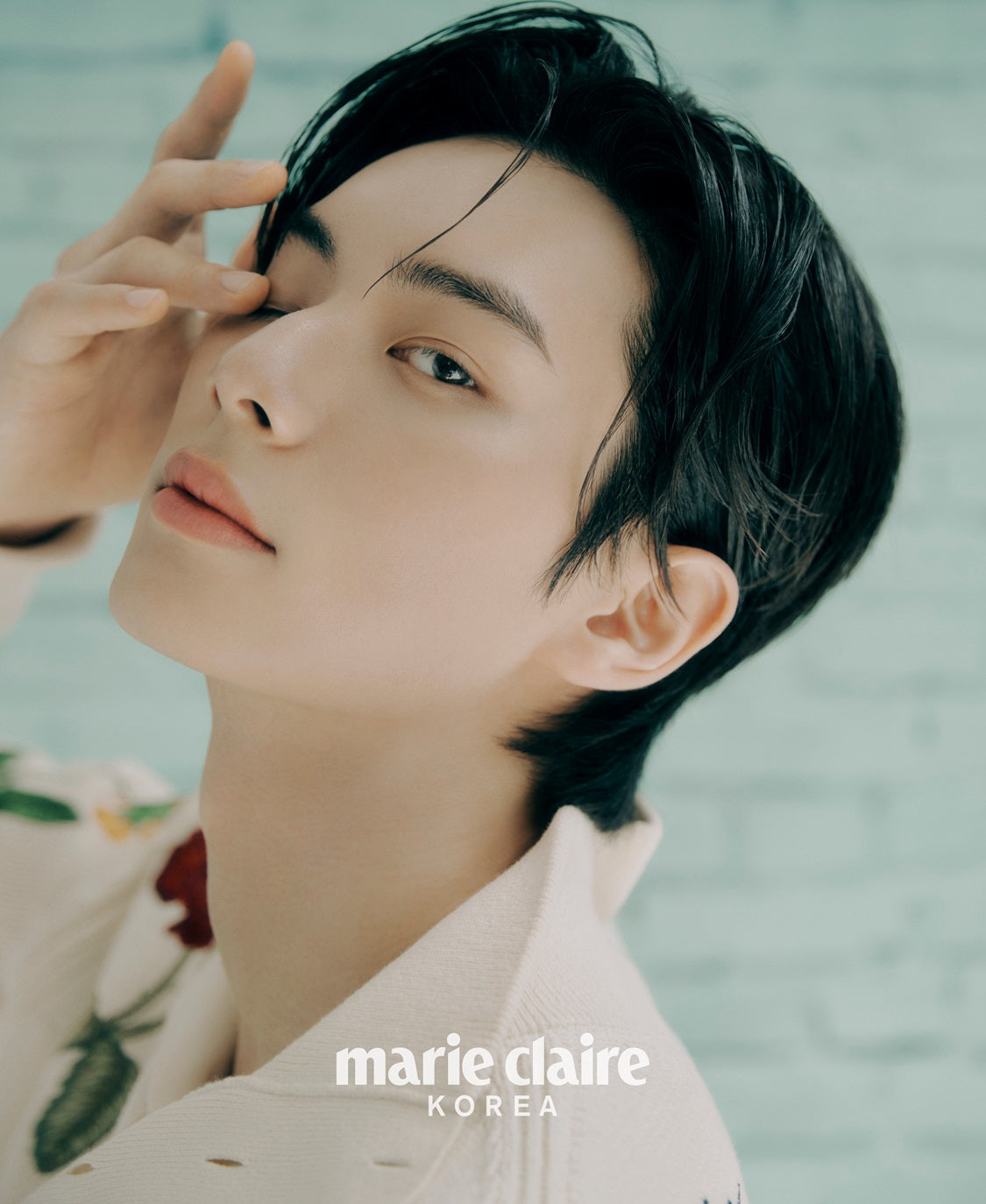 marie claire | 2024 AUG. | KIM TAE RI COVER RANDOM