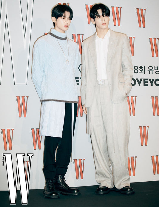 W | 2024 JAN. VOLUM 1 | RANDOM COVER