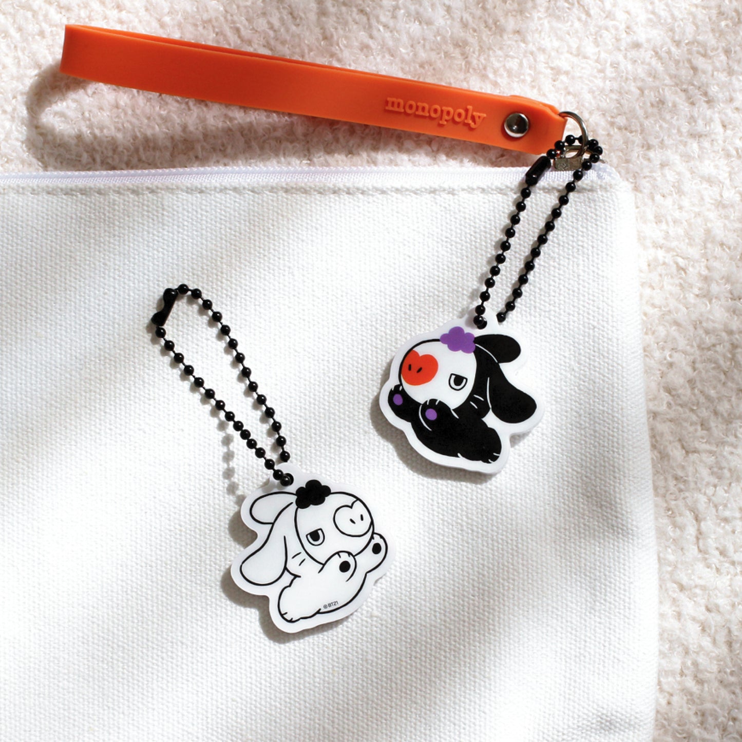BT21 | BLACK RABBIT - SIMPLE ACRYLIC KEYRING