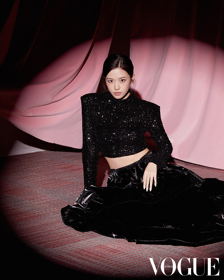 VOGUE | 2023 JAN. | IVE, CHO GUE-SUNG COVER