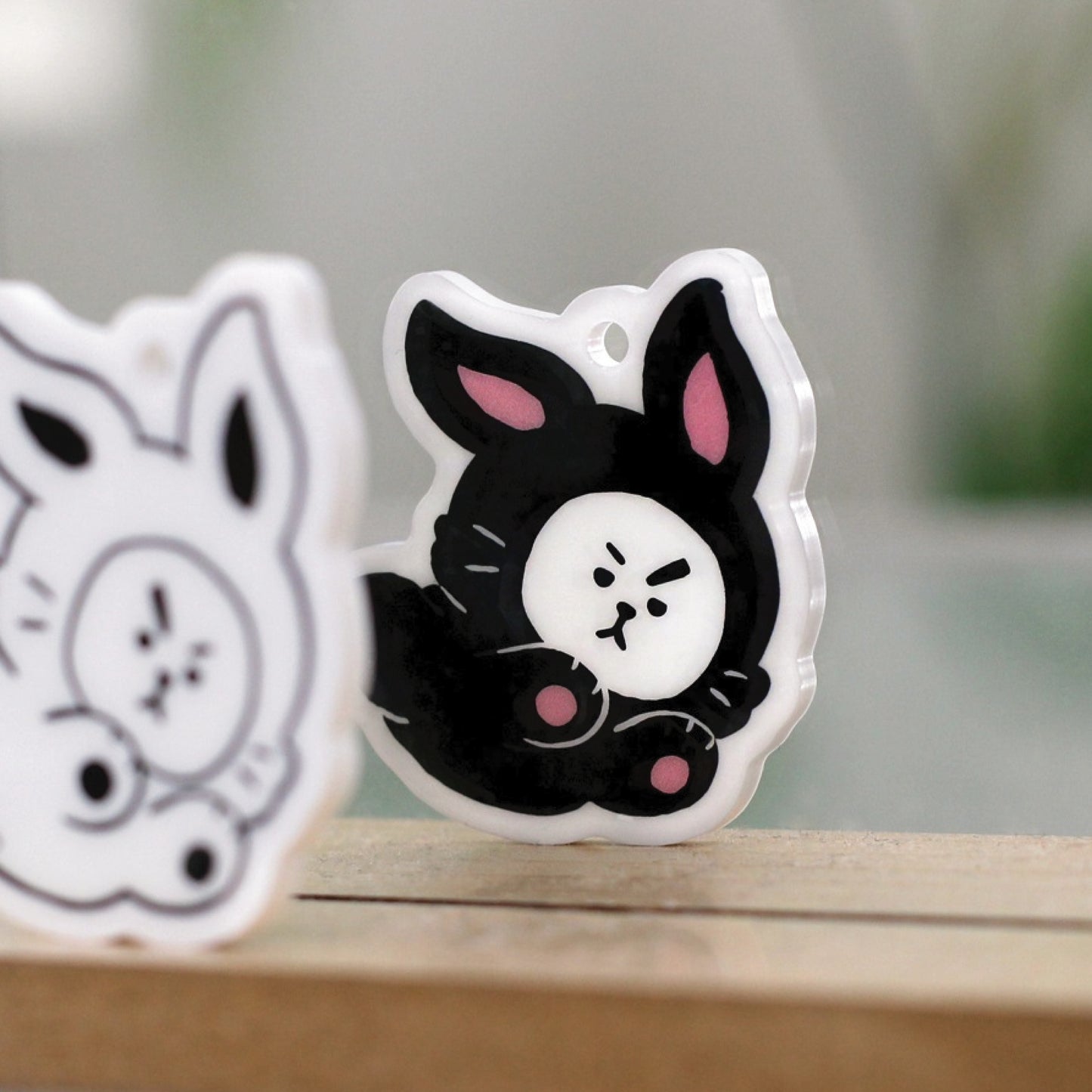 BT21 | BLACK RABBIT - SIMPLE ACRYLIC KEYRING