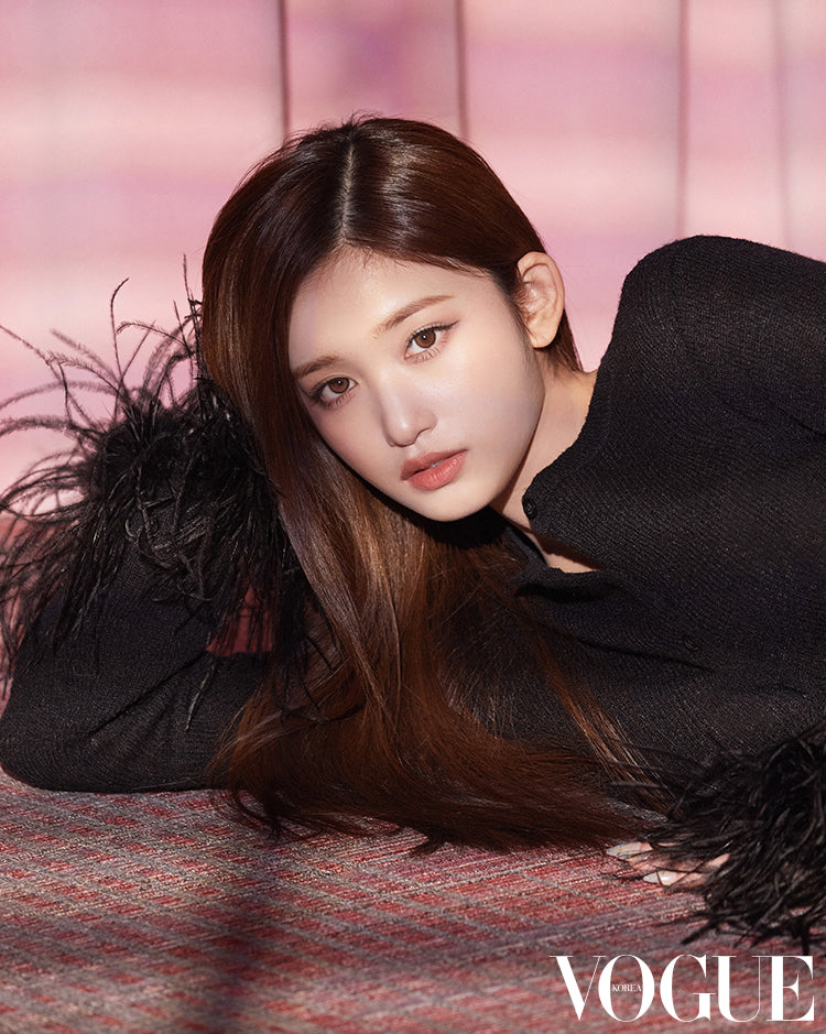 VOGUE | 2023 JAN. | IVE, CHO GUE-SUNG COVER