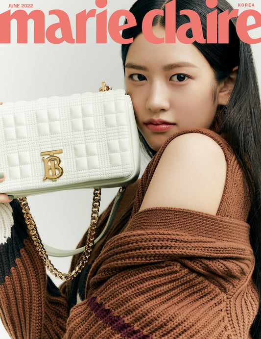 marie claire | JUNI 2022. | AKU SAMPUL YU-JIN