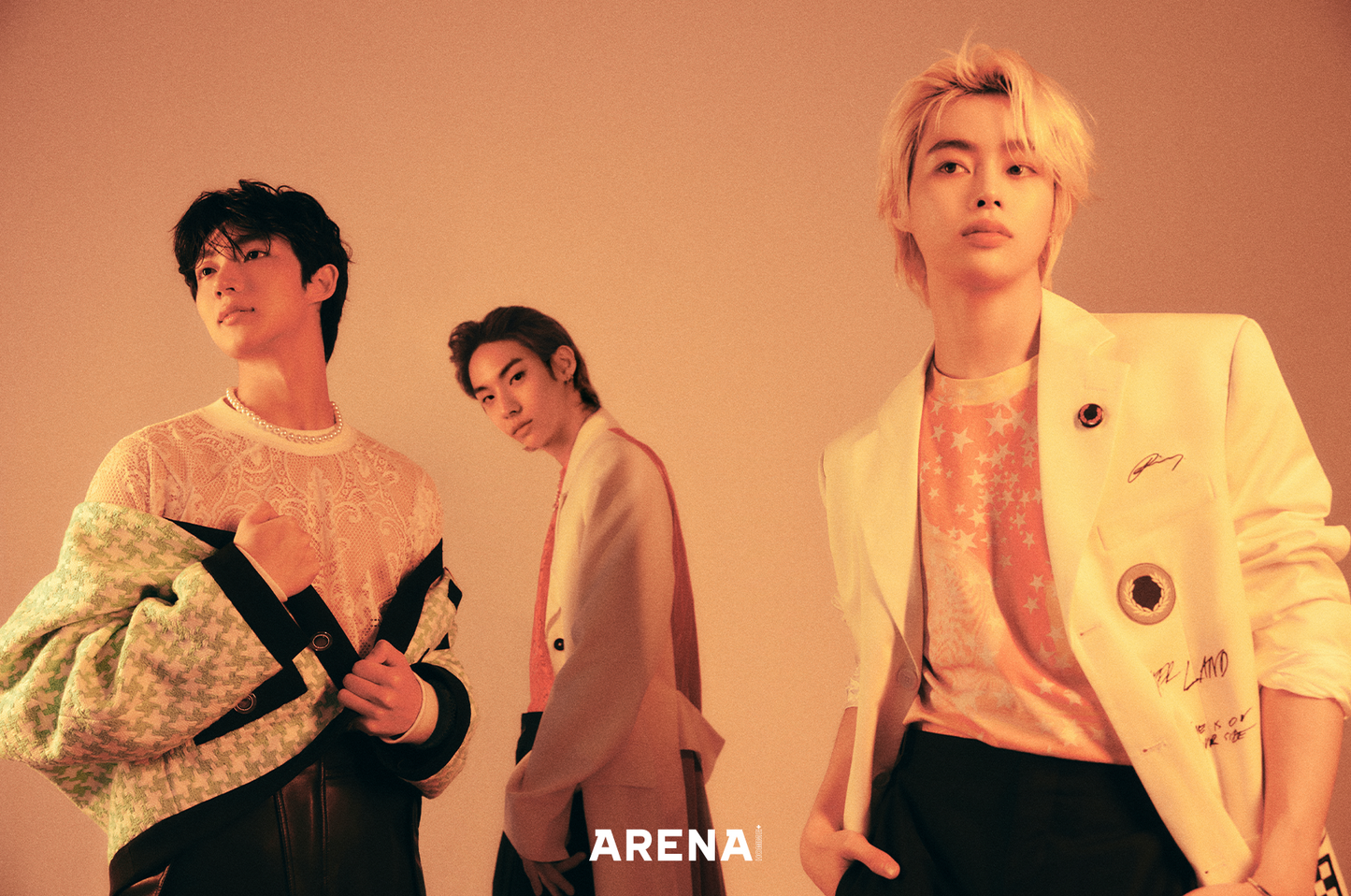 ARENA | 2022 AUG. | JUNG WOOSUNG COVER